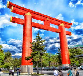 平安神宫鸟居门京都日本天空云...